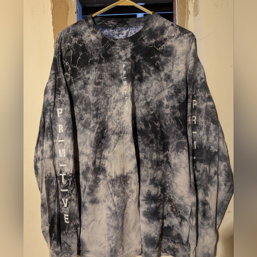Primitive long sleeve